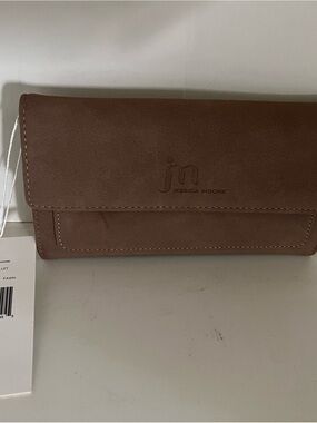 Jessica Moore Fawn Brown Wallet - Sleek Women's Clutch